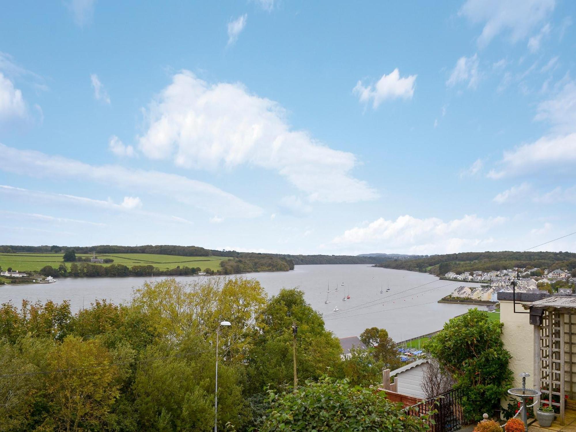 Llys Aled Villa Llanedwen Eksteriør bilde